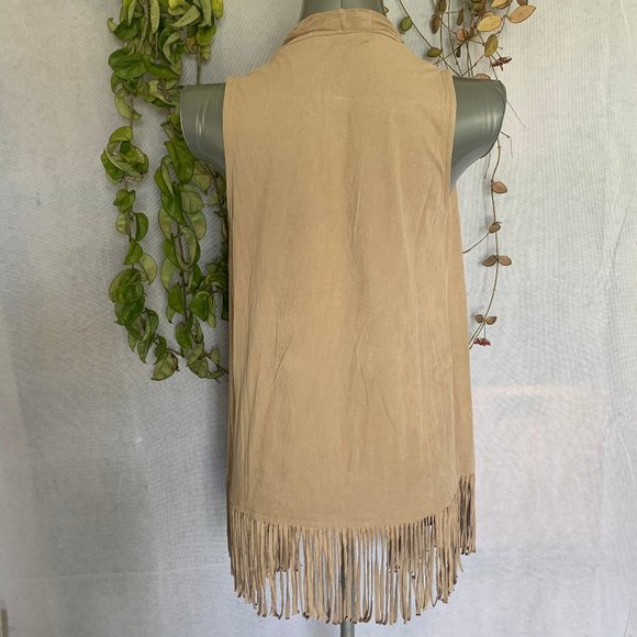 🌀 Pink Rose Boho Vest - Picture 5 of 6